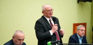 KOWR rozda rolnikom ziemię po firmie Top Farms