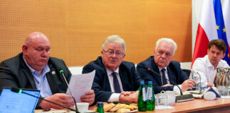 Polska przedstawi KE własny plan walki z grypą ptaków. Jaki?