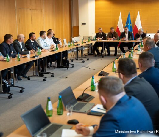 Dopłaty, susza i przyszłość WPR. Młodzi rolnicy usłyszeli ważne zapowiedzi