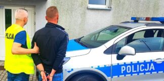 Oszukali przy sprzedaży owoców na ćwierć miliona złotych, za pomocą ukrytego zbiornika z wodą