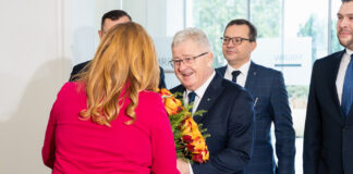 Nowy minister rolnictwa przywitany. Od czego zacznie urzędowanie?