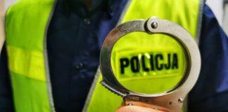 Pijany traktorzysta skończył jazdę w rowie. Grozi mu konfiskata ciągnika i więzienie