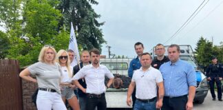 AGROunia przywiozła tonę węgla na konwencję PiS-u
