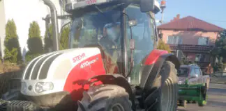 Motocyklista podczas wyprzedzania kilku pojazdów, zderzył się z ciągnikiem rolniczym!