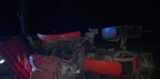 Kraksa na drodze: Zetor w rowie!