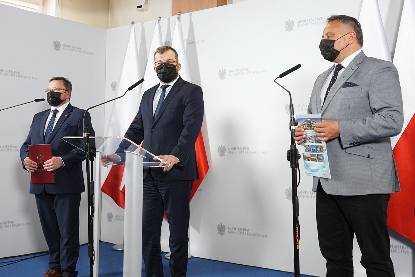 Konferencja prasowa dotycząca grypy ptaków (fot. MRiRW)