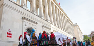 Produkty bezpośrednio od rolnika. Ministerstwo rolnictwa uruchamia targ pod swoim gmachem