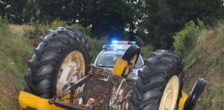 Ursus do góry kołami. Traktorzysta przygnieciony przez ciągnik