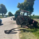 Traktorzystka wymusiła pierwszeństwo na BMW. Olbrzymi mandat to nie wszystko!