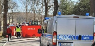 Śmiertelny wypadek: Hyundai zaczepił o brony talerzowe