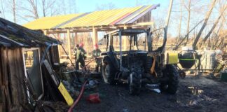 Spłonął ciągnik rolniczy marki Renault