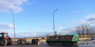 Groźny wypadek na rondzie. Traktorzysta srogo ukarany
