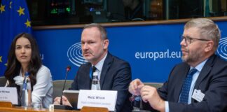 Bruksela BLOKUJE drogę do TSUE! Mercosur wpychany tylnymi drzwiami?