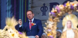 Dożynki w Paradyżu: Minister rolnictwa podziękował rolnikom za pracę