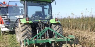 Podczas pracy w polu WOM ciągnika wciągnął Ukrainkę