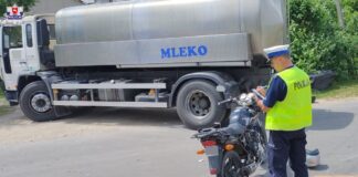 Cysterna z mlekiem wjechała w motocyklistę. Groźny wypadek na Lubelszczyźnie