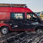 Sześć hektarów straconych. Płomienie uszkodziły samochód OSP