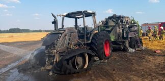 Pożar podczas żniw. Spłonął ciągnik, prasa i część pola