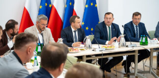 Minister rolnictwa spotkał się z młodymi rolnikami. Obiecuje ułatwienia i pieniądze