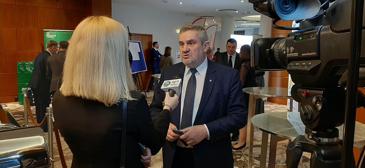 Kowalczyk w Brukseli: negocjuje Plan Strategiczny i załatwi dwie ważne sprawy rolnikom