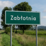 Burza wokół gruntów pod CPK nie cichnie. Słynna działka znowu do wzięcia