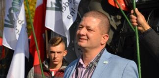 Bustowski: ARiMR robi słupa z rolnika, a korzysta bank