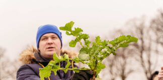 Aż cztery nowe produkty, nowości odmianowe i innowacyjny system easyconnect. Firma BASF wchodzi w nowy sezon z przytupem!