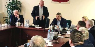 Walka z ASF: rolnicy powinni sami zająć się odstrzałem dzików?