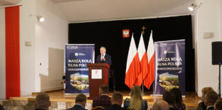 Kowalczyk przedstawił plan ratowania polskiego rolnictwa