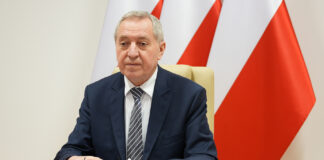 Wicepremier Kowalczyk pisze o „uruchomieniu środków w ramach Krajowego Planu Odbudowy”