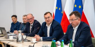 Cyfrowe pasieki i większe dopłaty. Tak rząd chce wzmocnić polskich pszczelarzy