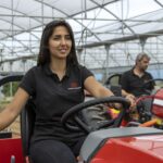 Massey Ferguson odświeża kompaktowe ciągniki! Nowy styl, komfort i wydajności