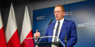 Afera w sprawie CPK. Telus i Romanowski zawieszeni