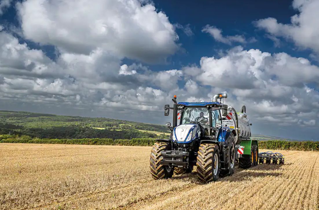Agrotech 2023 w budowie. 10 hal wypełni blask technologii Agrotech 2023 w budowie. 10 hal wypełni blask technologii