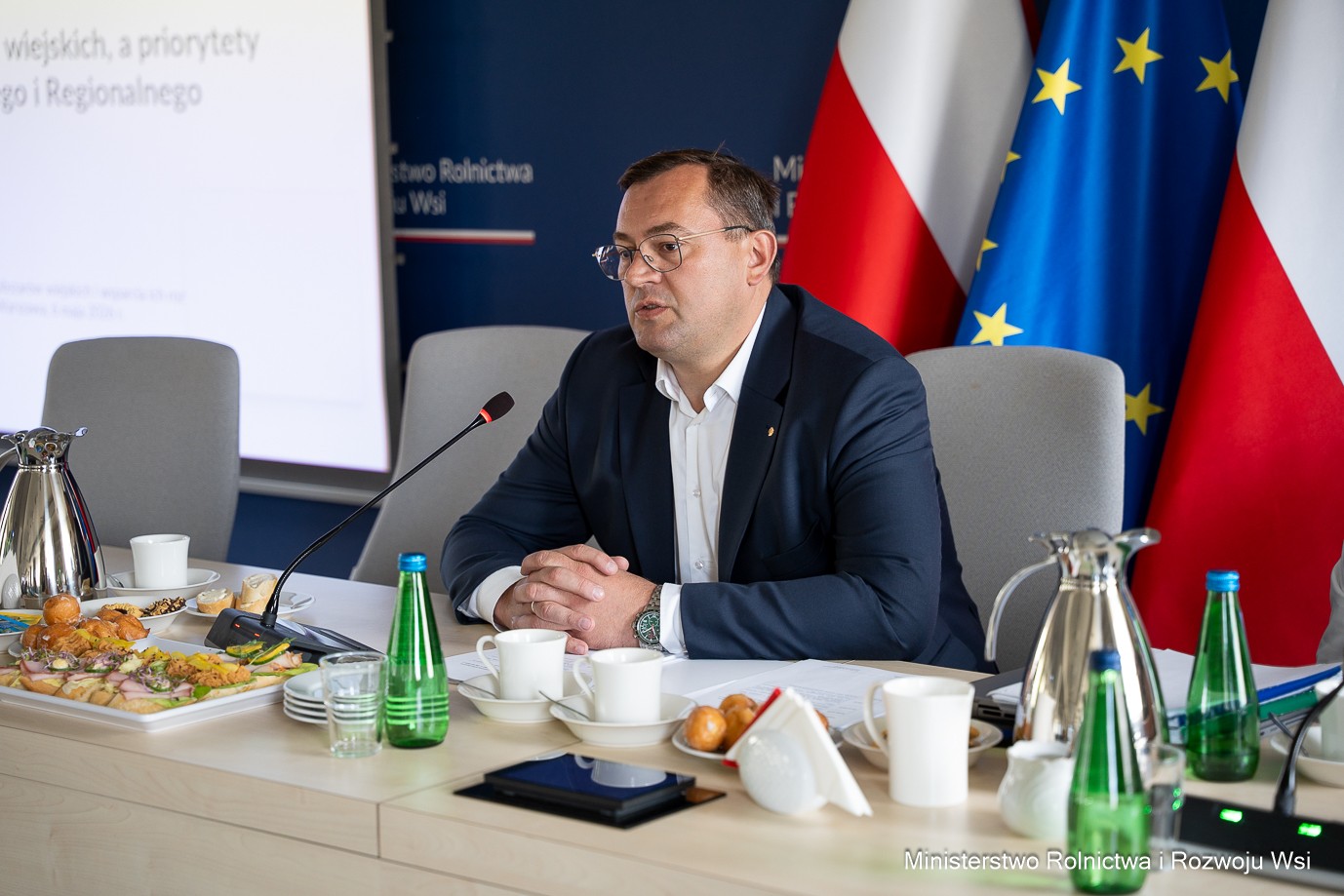 Wieś walczy o miliardy z UE. Stawką są drogi, woda, energia i bezpieczeństwo żywnościowe