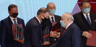 Prezes Pronaru uhonorowany przez Prezydenta RP