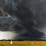 Prognoza pogody: nadciaga fala groźnych burz i ochłodzenie