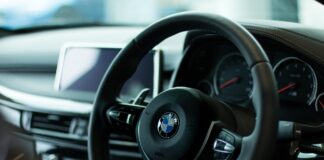 Obiecywali legalną jazdę – stracił 17 tys. zł
