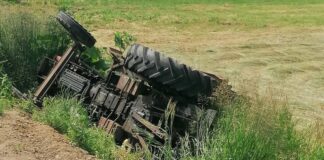 Ursus porzucony w rowie. Kierowca odnaleziony z niemal 3 promilami