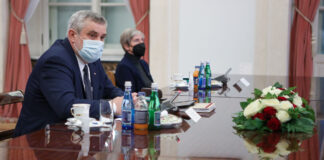 Rada ds. Rolnictwa i Obszarów Wiejskich chce pomóc zadłużonym gospodarstwom