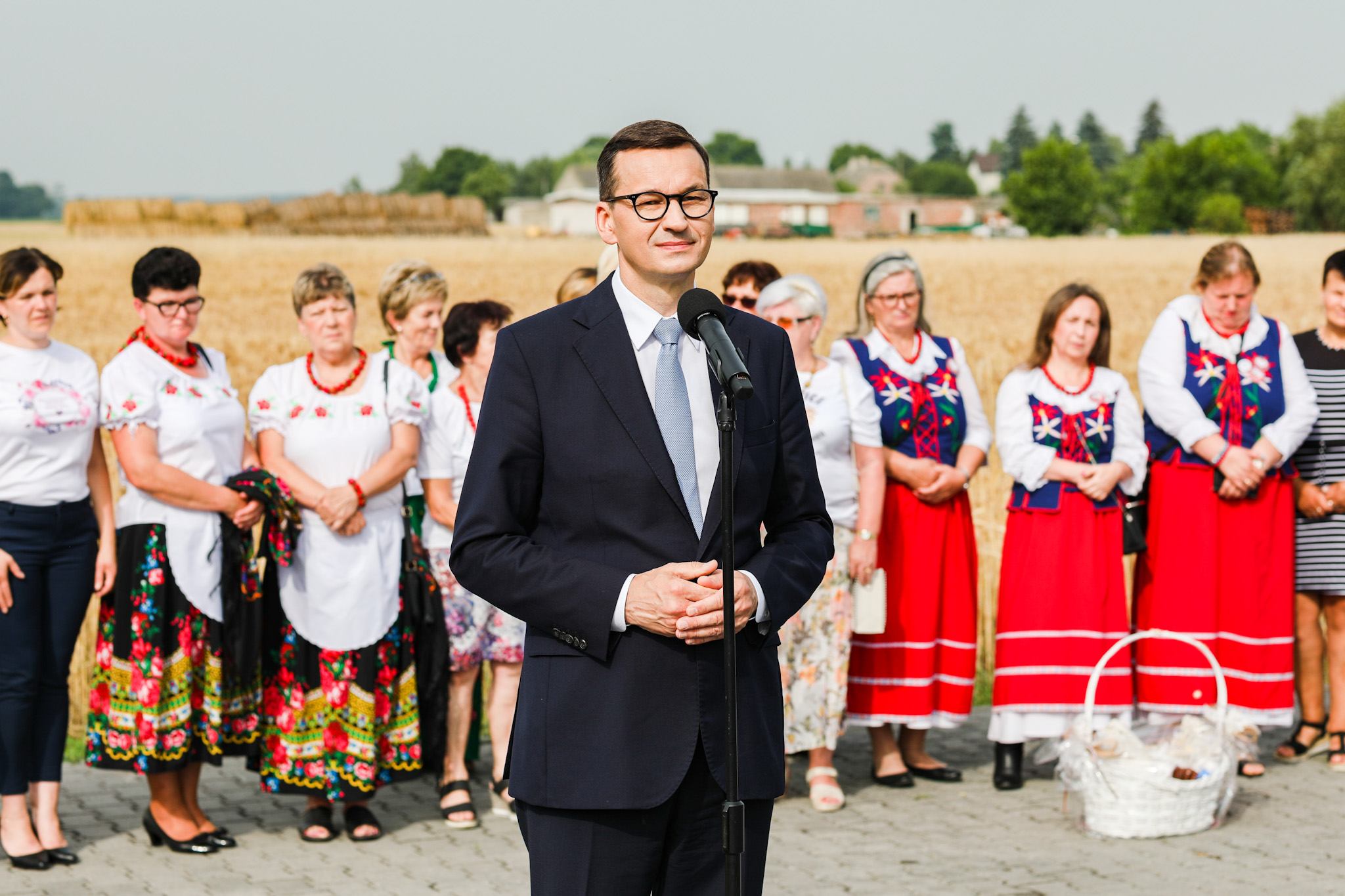 Premier: Rolnicy będą mogli sprzedawać swoje produkty do 100 tys. zł bez opodatkowania