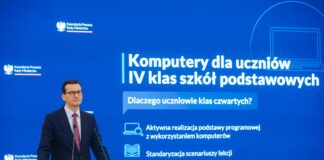 Laptopy dla wszystkich czwartoklasistów. Morawiecki ogłosił nowe wsparcie