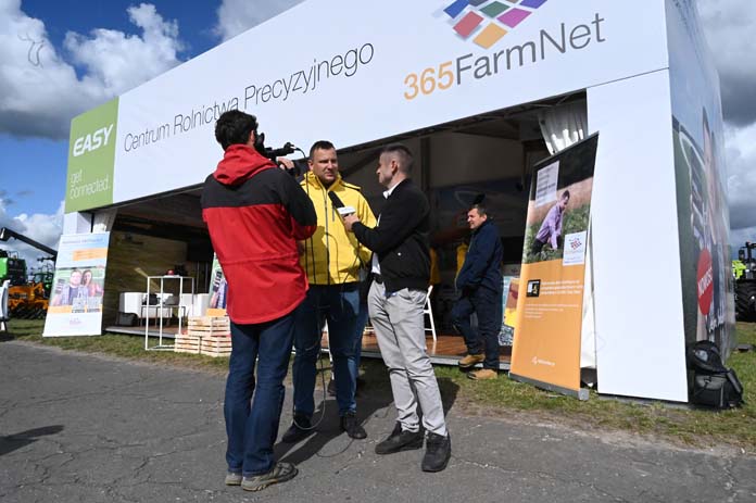 AgroShow, Claas, John Deere, Valtra, Fendt, Massey-Fergusson, Deutz-Fahr, 365FarmNet, 365Pocket, 