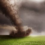 Klimatolog: nie umiemy przewidywać trąb powietrznych