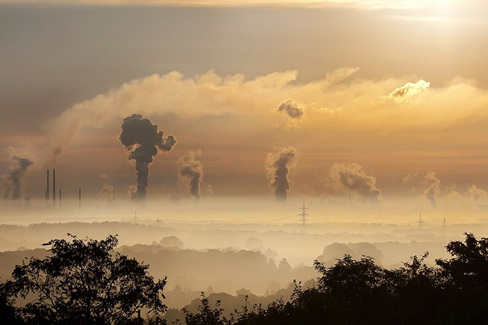 Gminy dostaną pieniądze na program „Stop Smog”