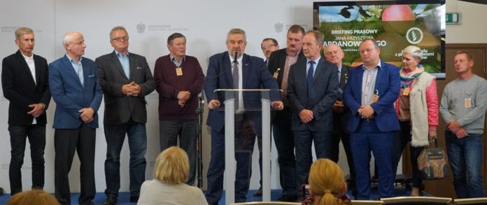 interwencyjny skup jabłek, skup jabłek, ceny jabłek, ceny skupu, Jan Krzysztof Ardanowski, Eskimos, jabłka,
