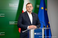 Polska żywność coraz silniejsza. Minister apeluje: wybierajmy krajowe produkty
