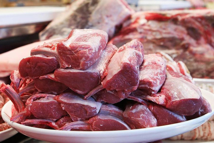 POLPiG: Zamiast dopłacać do przechowalnictwa mięsa, nadwyżki wyślijmy na Ukrainę
