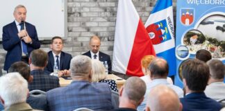 Kowalczyk apeluje do rolników o ubezpieczanie upraw i zwierząt gospodarczych