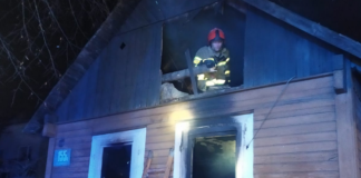 Tragiczny pożar drewnianego domu. Strażacy w budynku znaleźli ciało